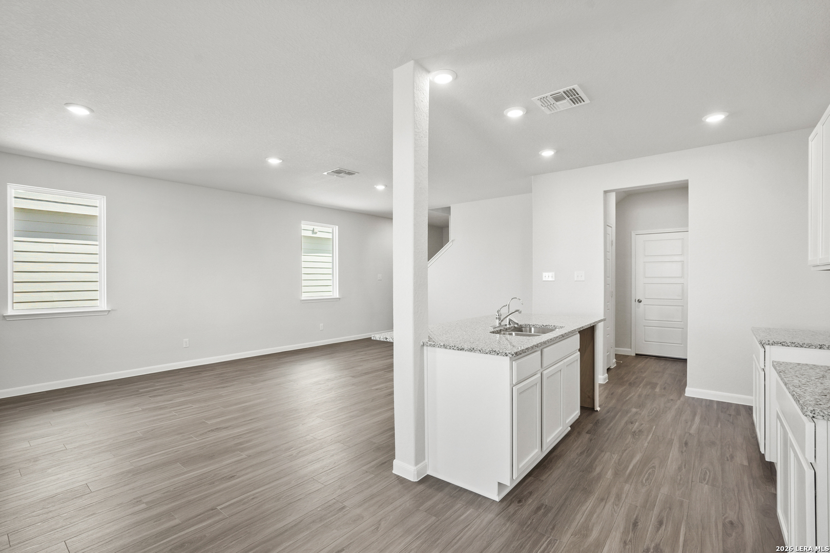 11111 Luckenbach Loop Converse TX 78109