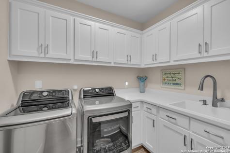 1033 Carriage Loop New Braunfels TX 78132