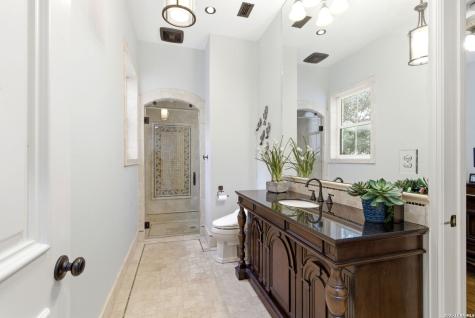 1723 Greystone Ridge San Antonio TX 78258