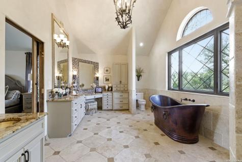 1723 Greystone Ridge San Antonio TX 78258