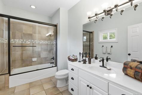 1723 Greystone Ridge San Antonio TX 78258