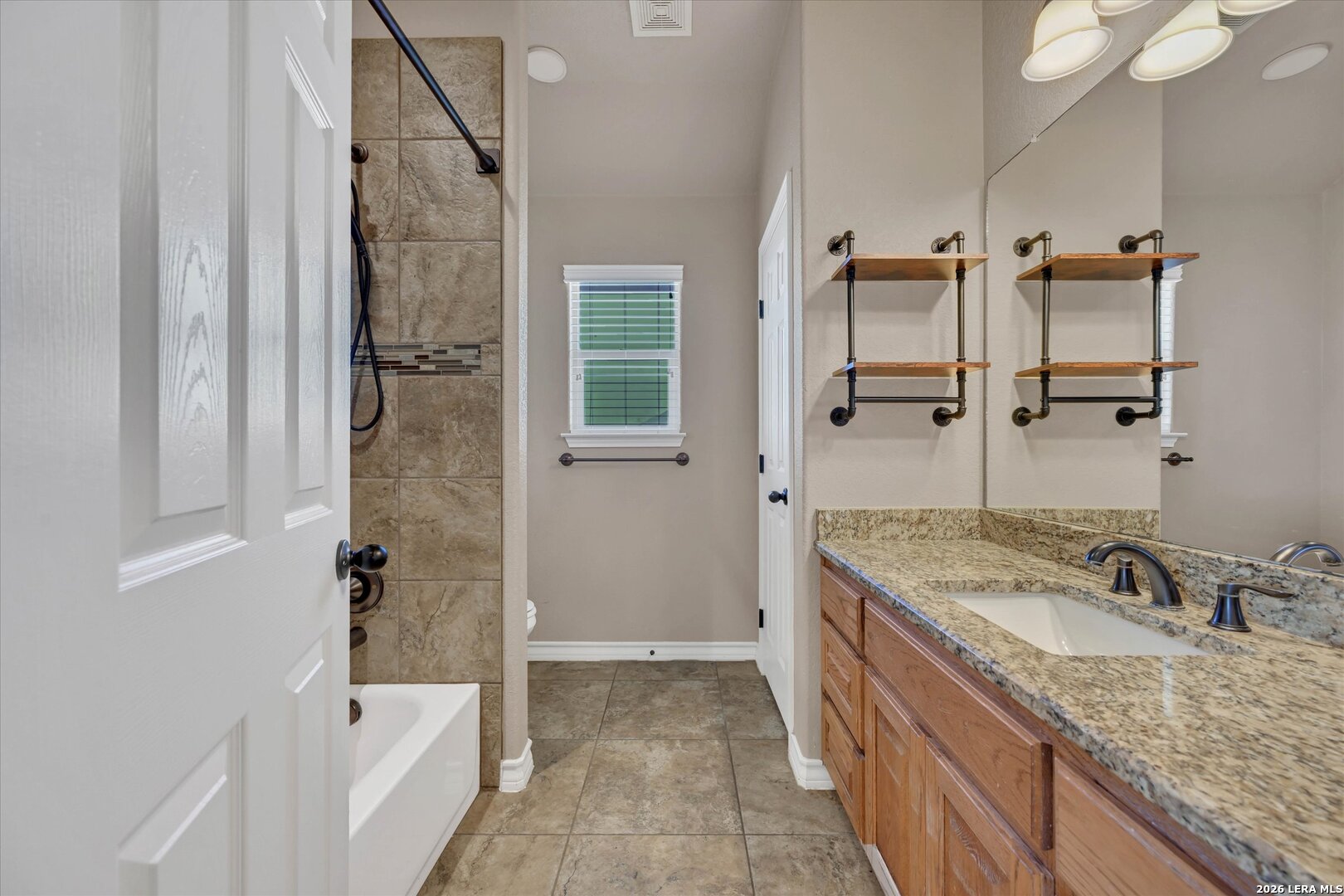 196 Triple Bend Drive La Vernia TX 78121