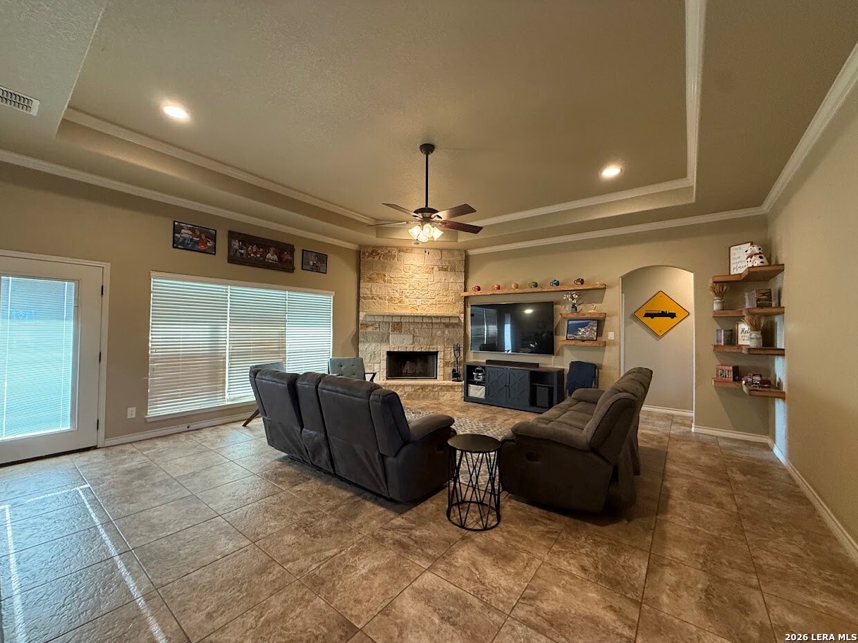 196 Triple Bend Drive La Vernia TX 78121