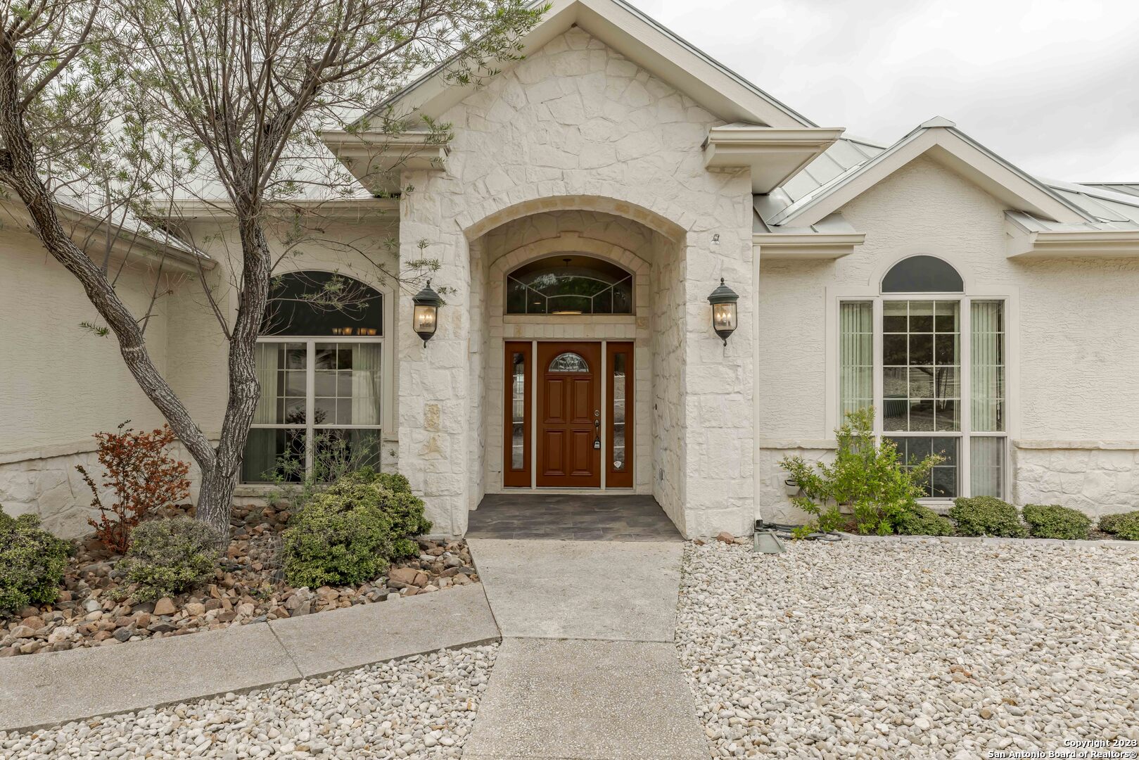2036 Crown View Drive Kerrville TX 78028