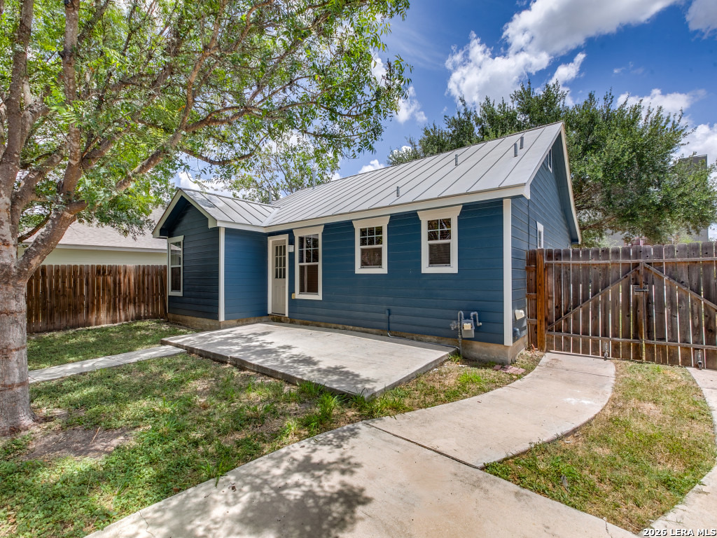 511 S Mesquite Street San Antonio TX 78203