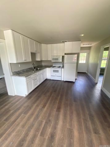 108 W Knippa Street Uvalde TX 78801