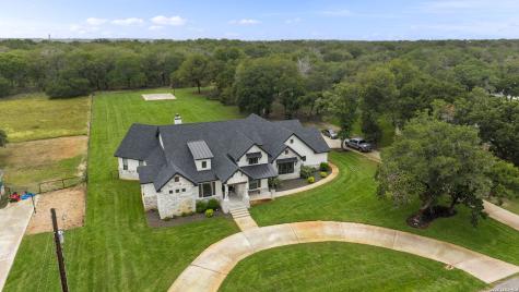 121 N Tranquility Drive La Vernia TX 78121