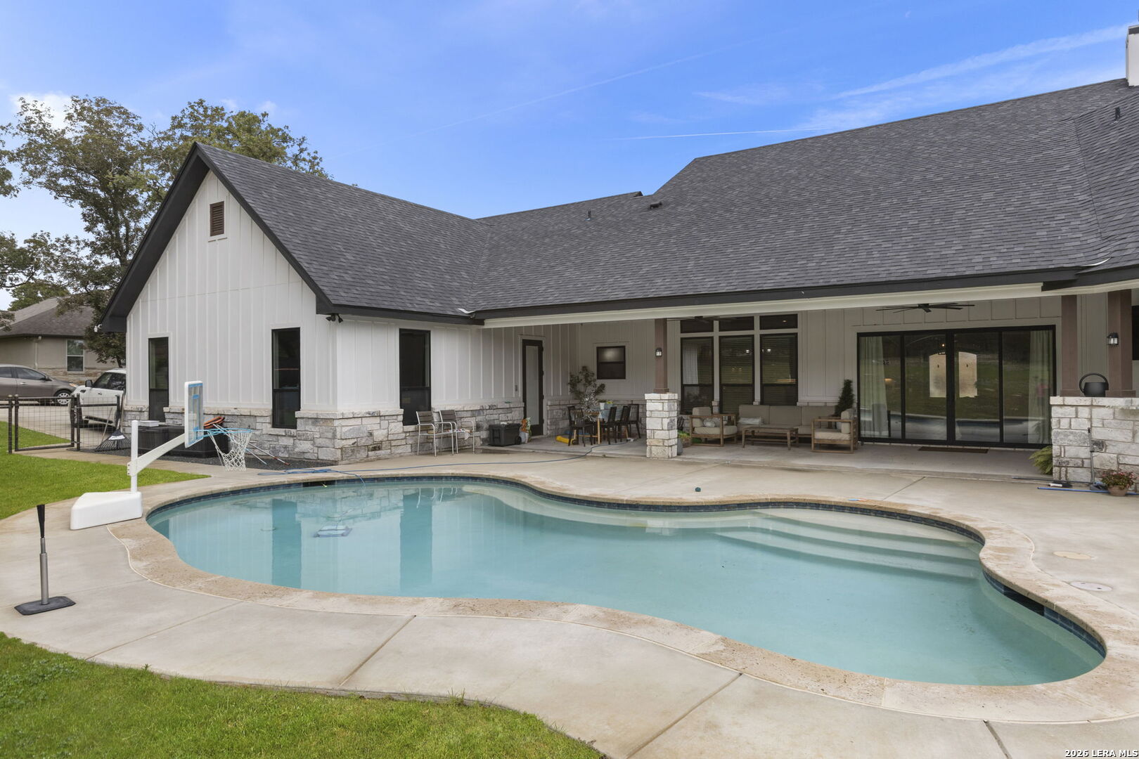 121 N Tranquility Drive La Vernia TX 78121