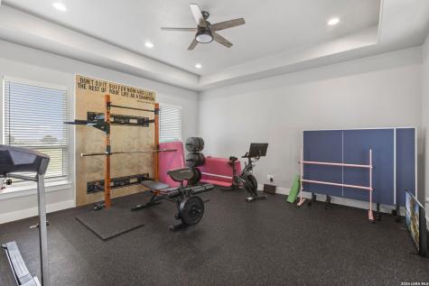 121 N Tranquility Drive La Vernia TX 78121