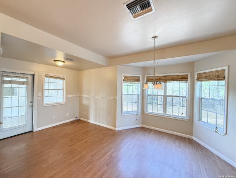 680 W County Road 678 Natalia TX 78059