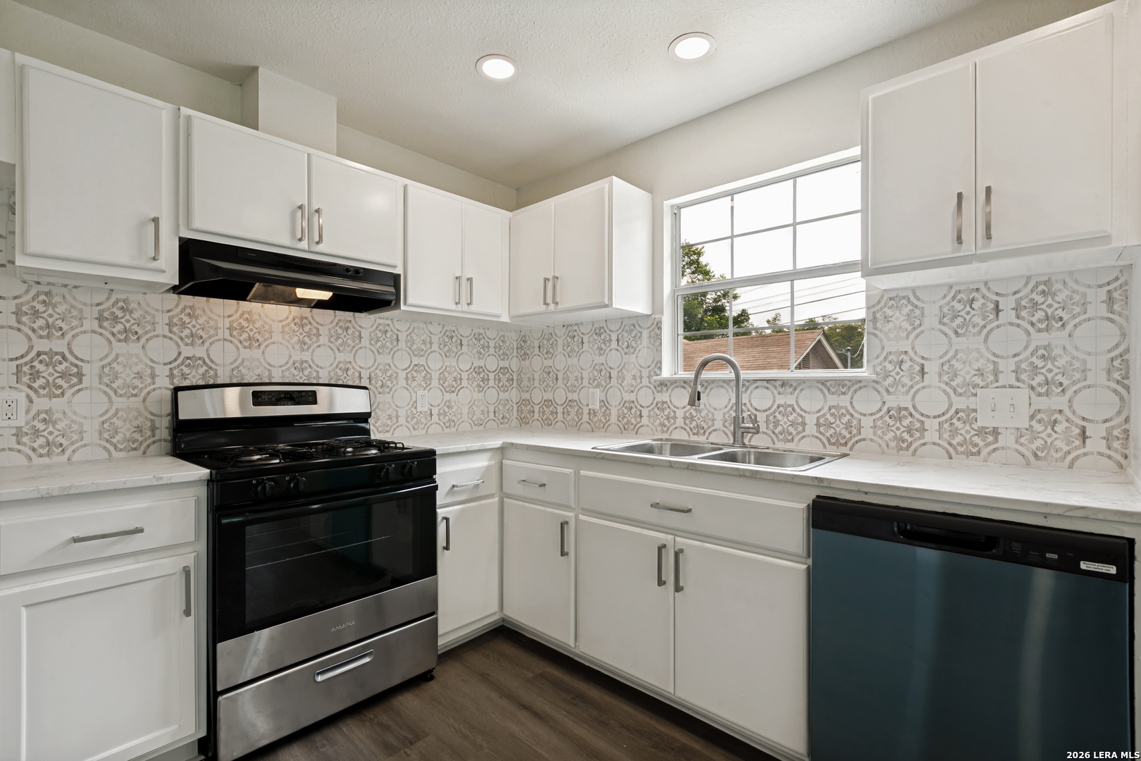1950 Lamar Street San Antonio TX 78202