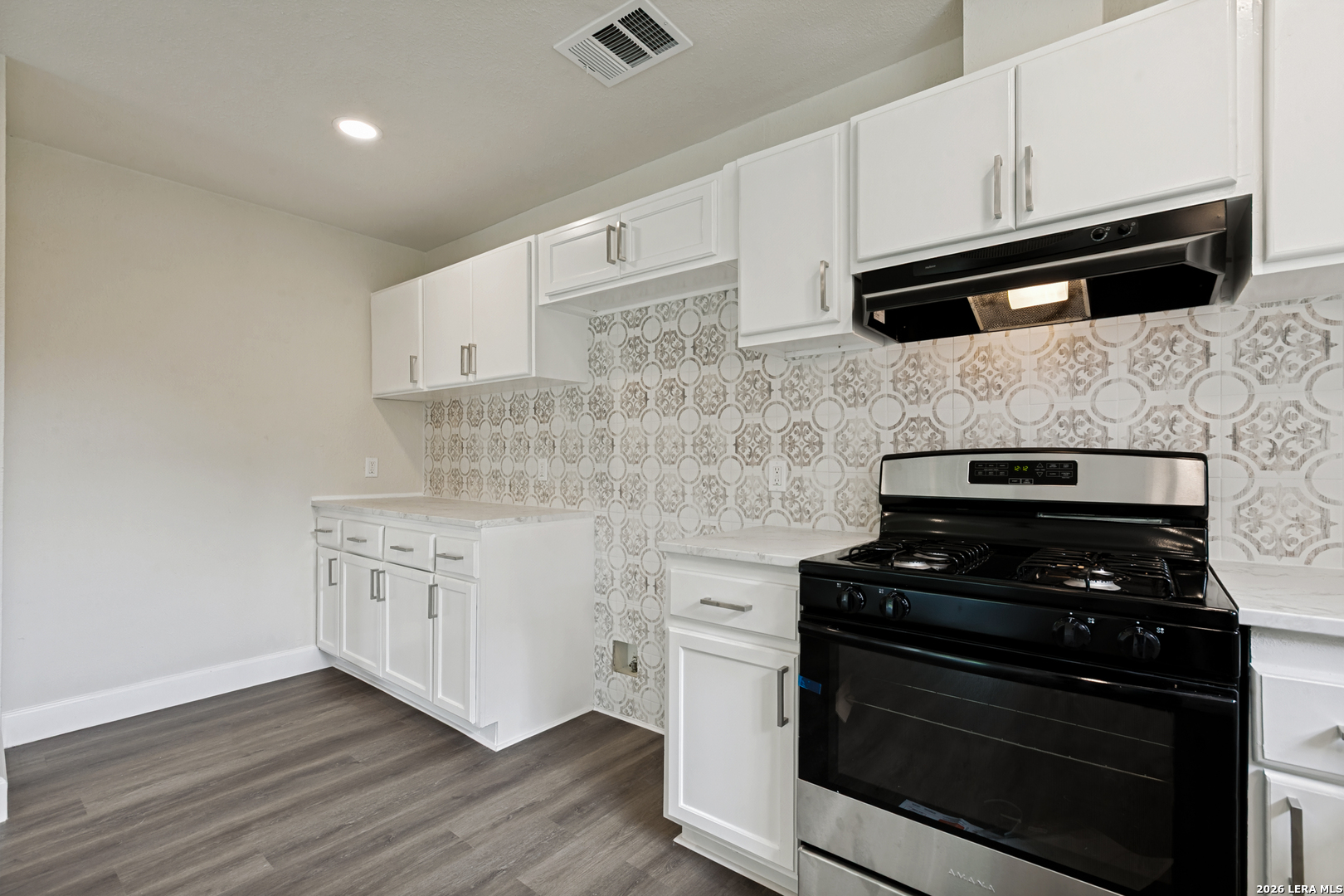 1950 Lamar Street San Antonio TX 78202