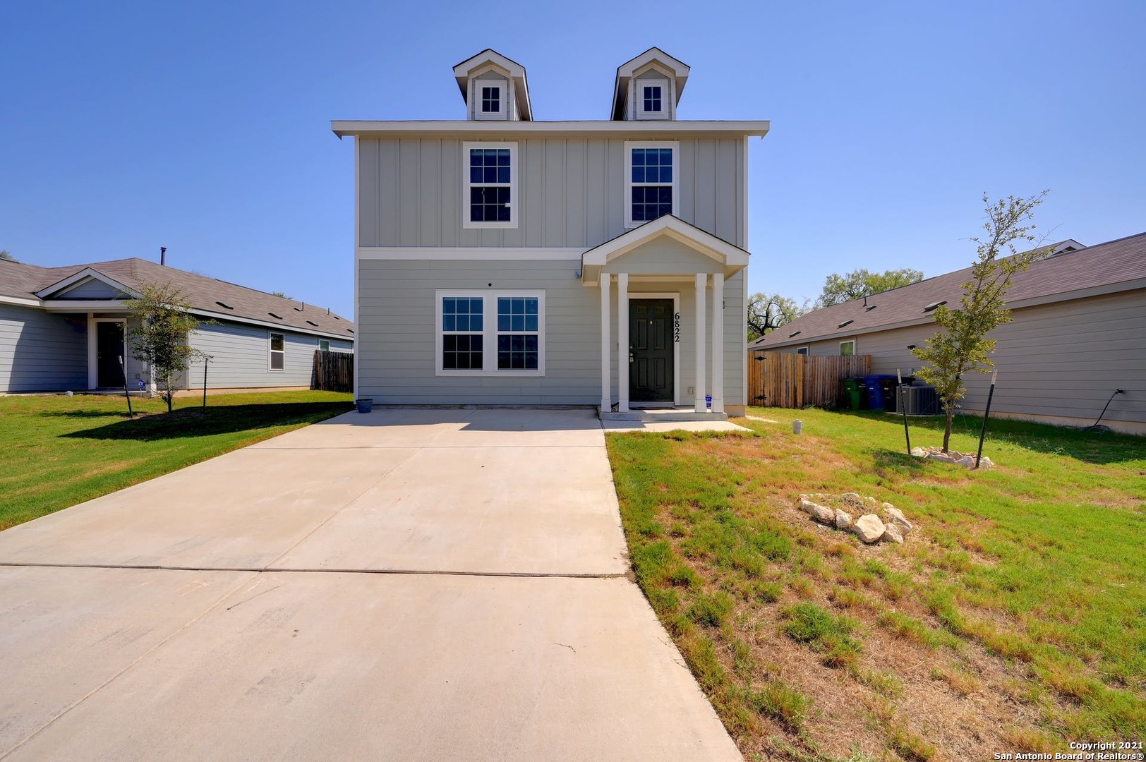 6822 Dominic Valley San Antonio TX 78242