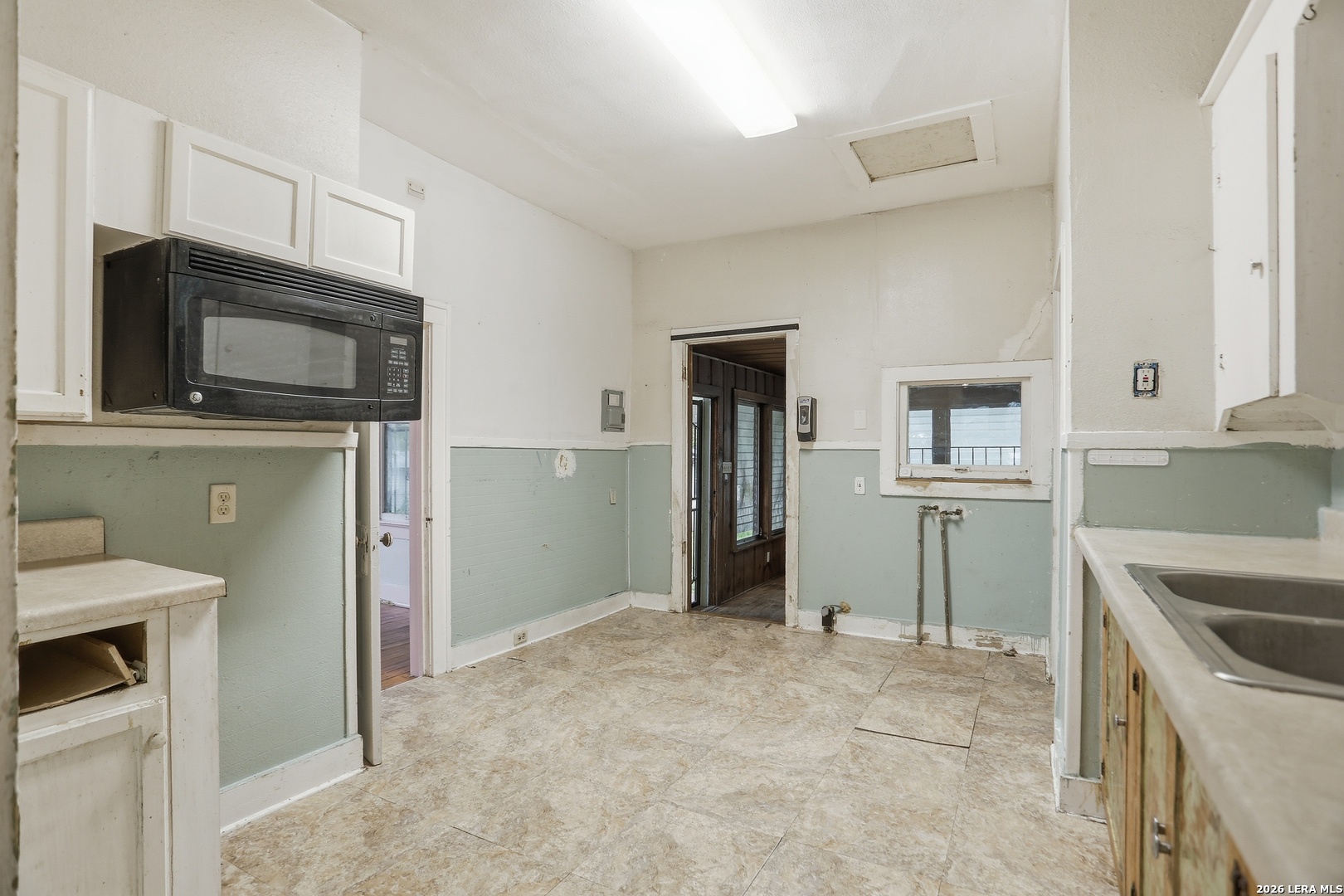 1326 Paso Hondo San Antonio TX 78202