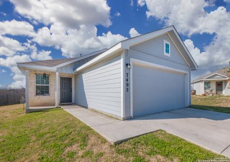7402 Summer Blossom Court Converse TX 78109