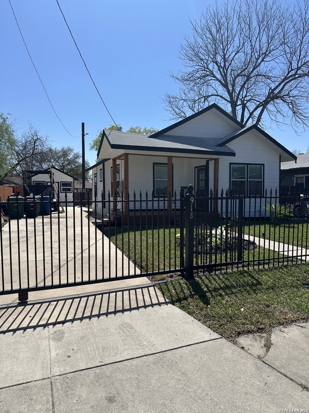 918 Sacramento San Antonio TX 78201
