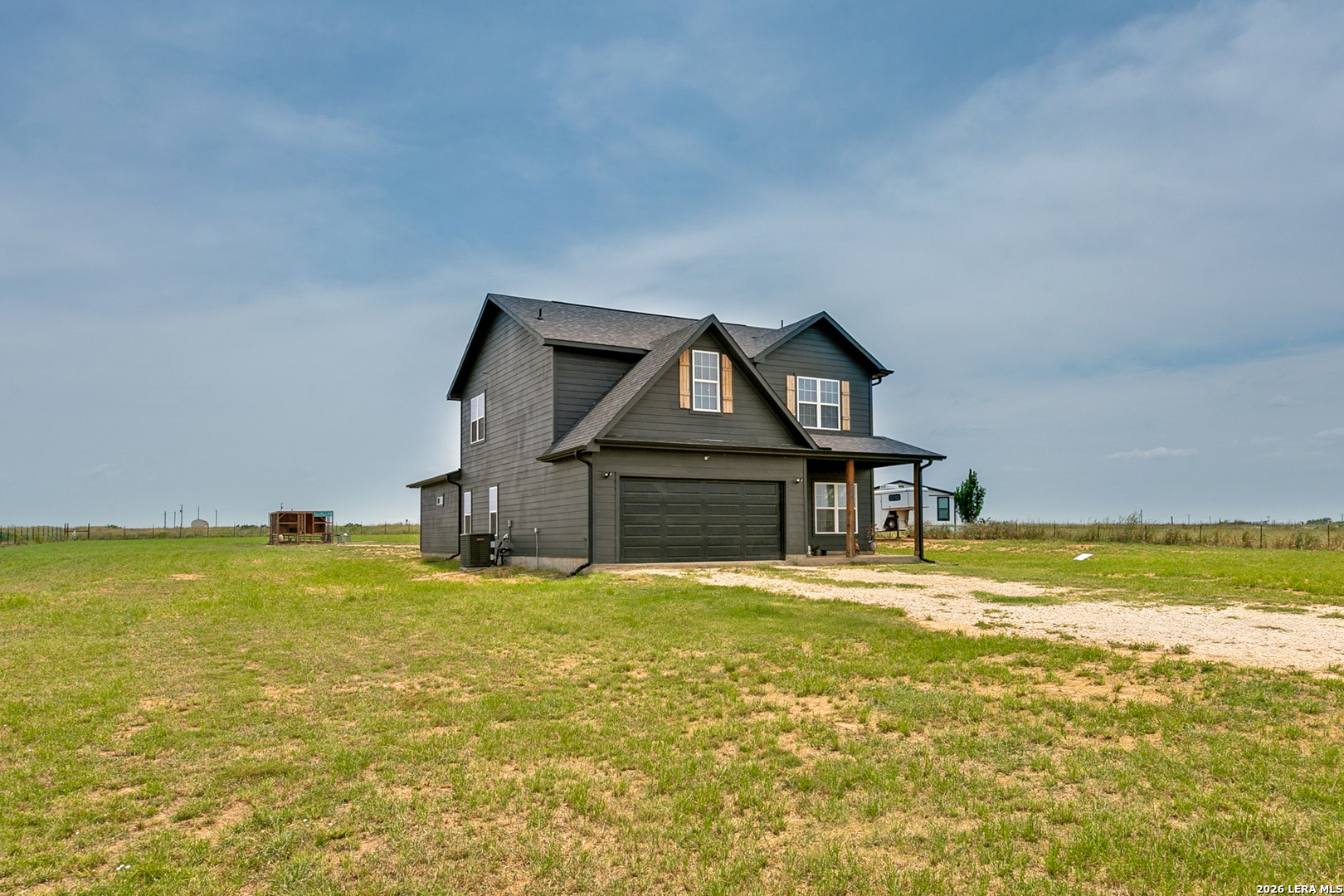 500 County Road 2645 Moore TX 78057