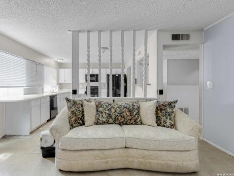 6812 Neston Drive San Antonio TX 78239