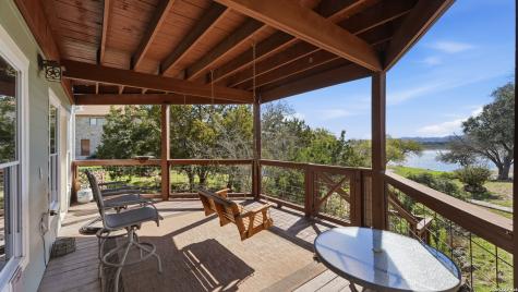 956 Lakebreeze Drive Canyon Lake TX 78133