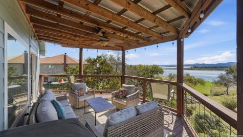 956 Lakebreeze Drive Canyon Lake TX 78133