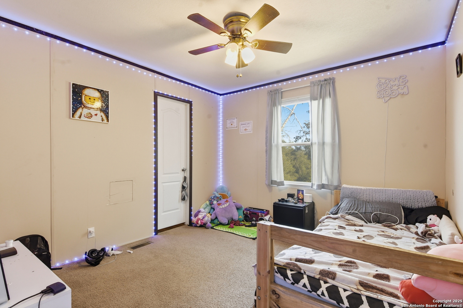 102 County Road 479 Castroville TX 78009