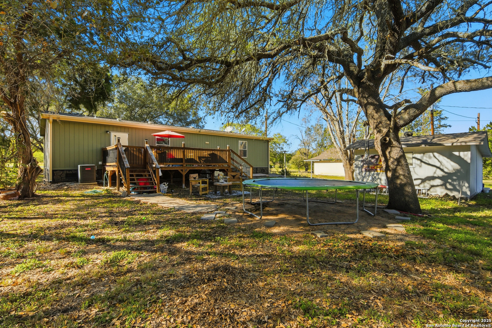 102 County Road 479 Castroville TX 78009