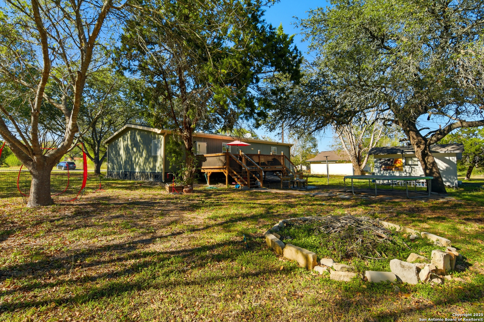 102 County Road 479 Castroville TX 78009