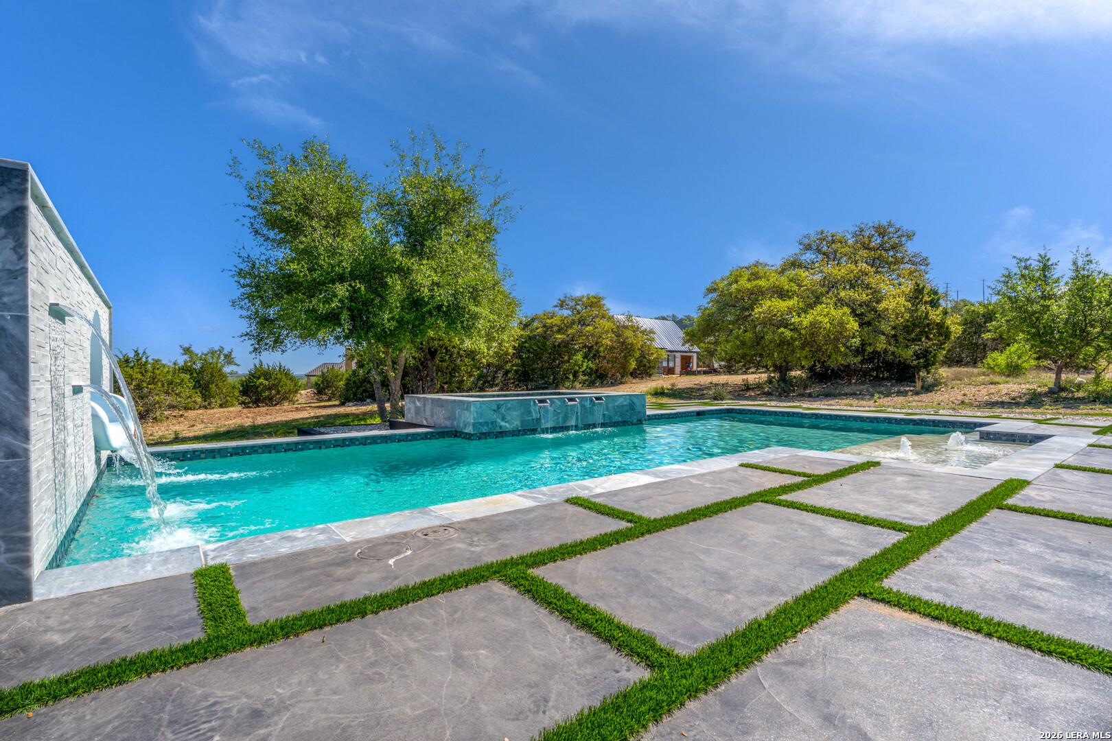 11009 Porter Springs San Antonio TX 78255