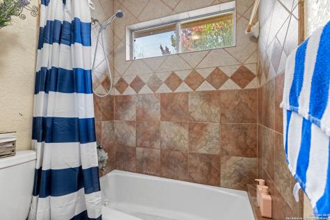 406 Cherry Mountain Loop Fredericksburg TX 78624