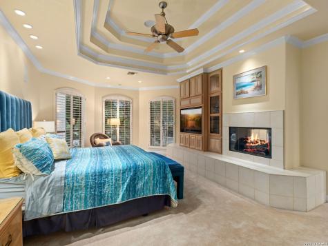 68 Eton Green Circle San Antonio TX 78257