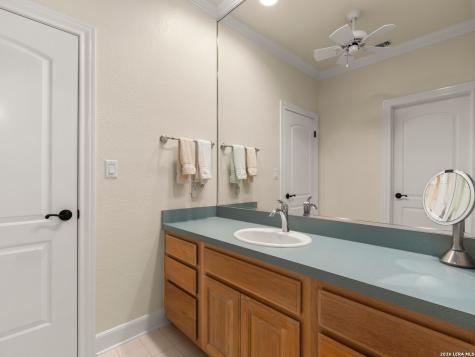 68 Eton Green Circle San Antonio TX 78257