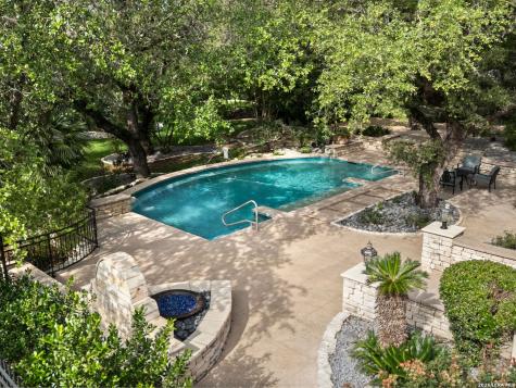 68 Eton Green Circle San Antonio TX 78257