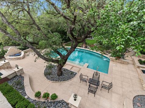 68 Eton Green Circle San Antonio TX 78257