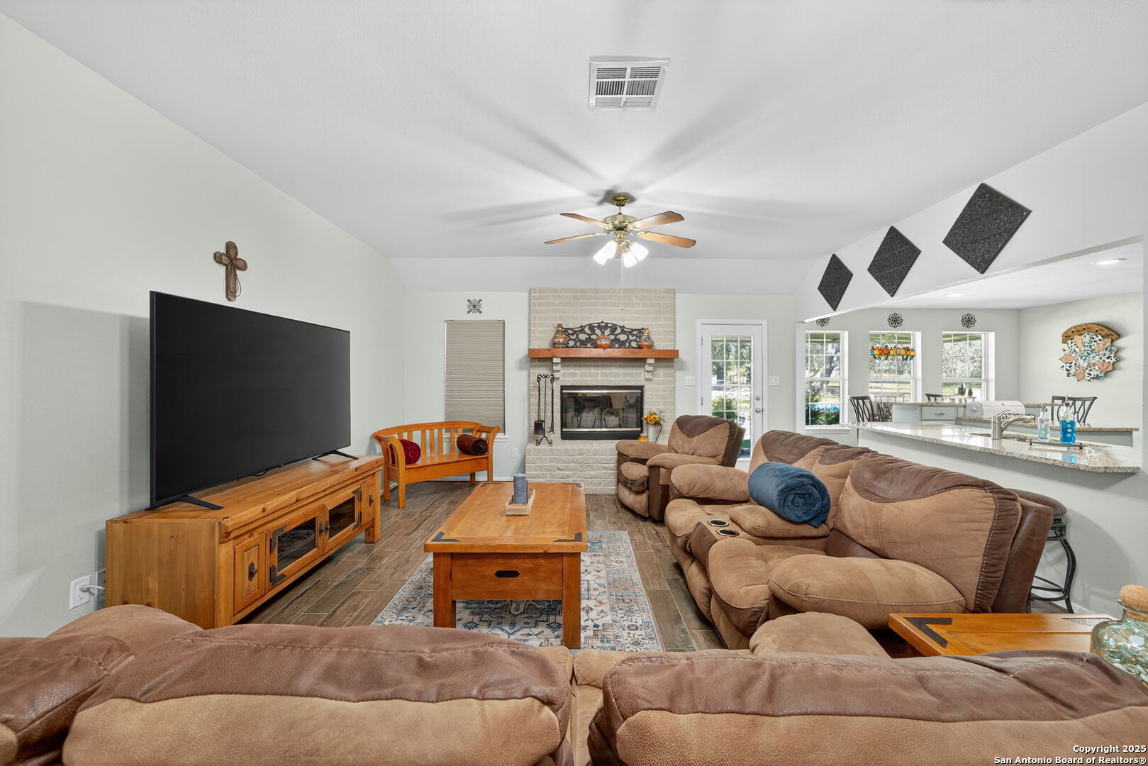 231 Hayden Pleasanton TX 78064