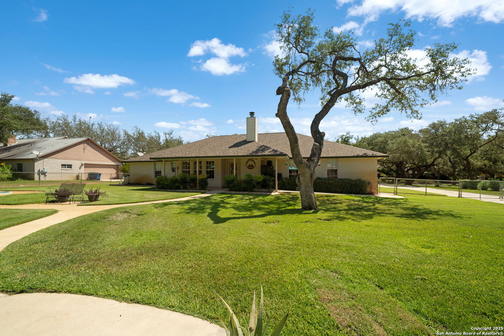 231 Hayden Pleasanton TX 78064