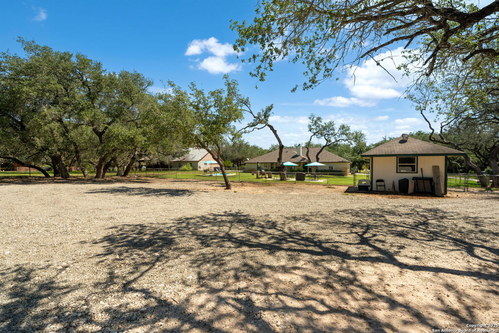 231 Hayden Pleasanton TX 78064