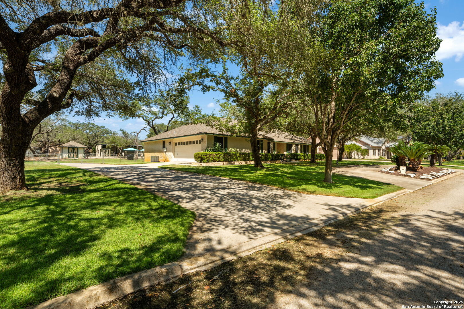 231 Hayden Pleasanton TX 78064