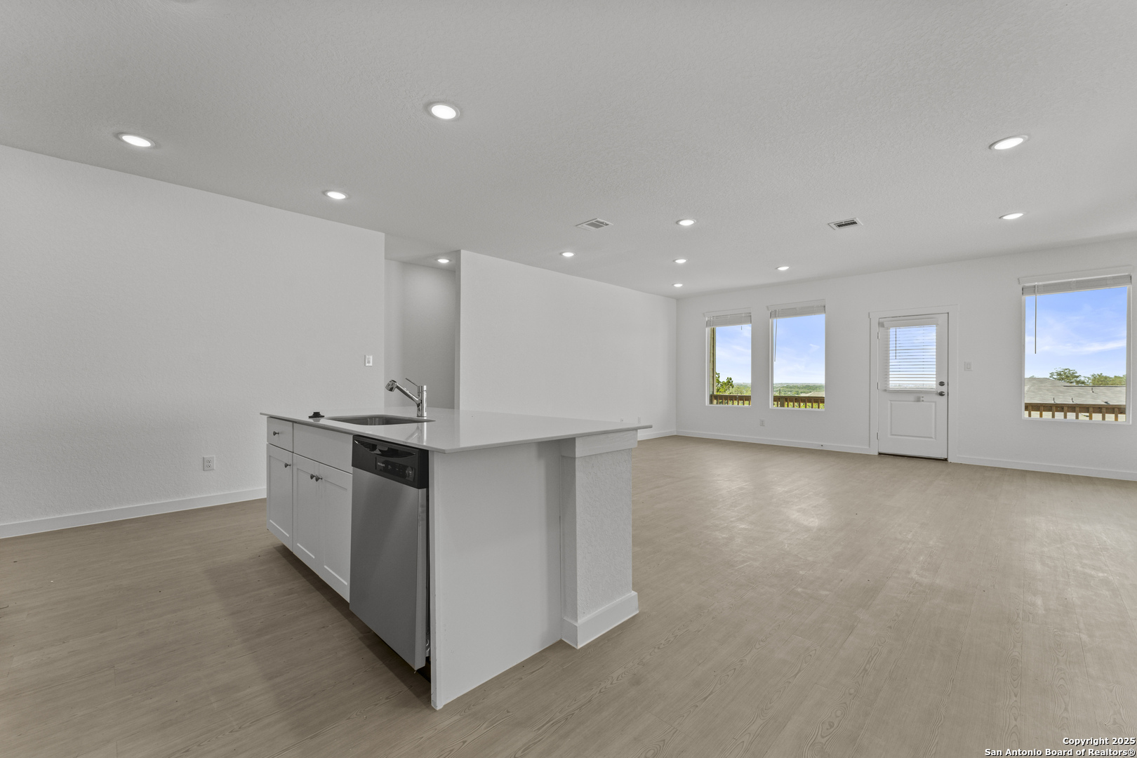 14963 Taradeau San Antonio TX 78254
