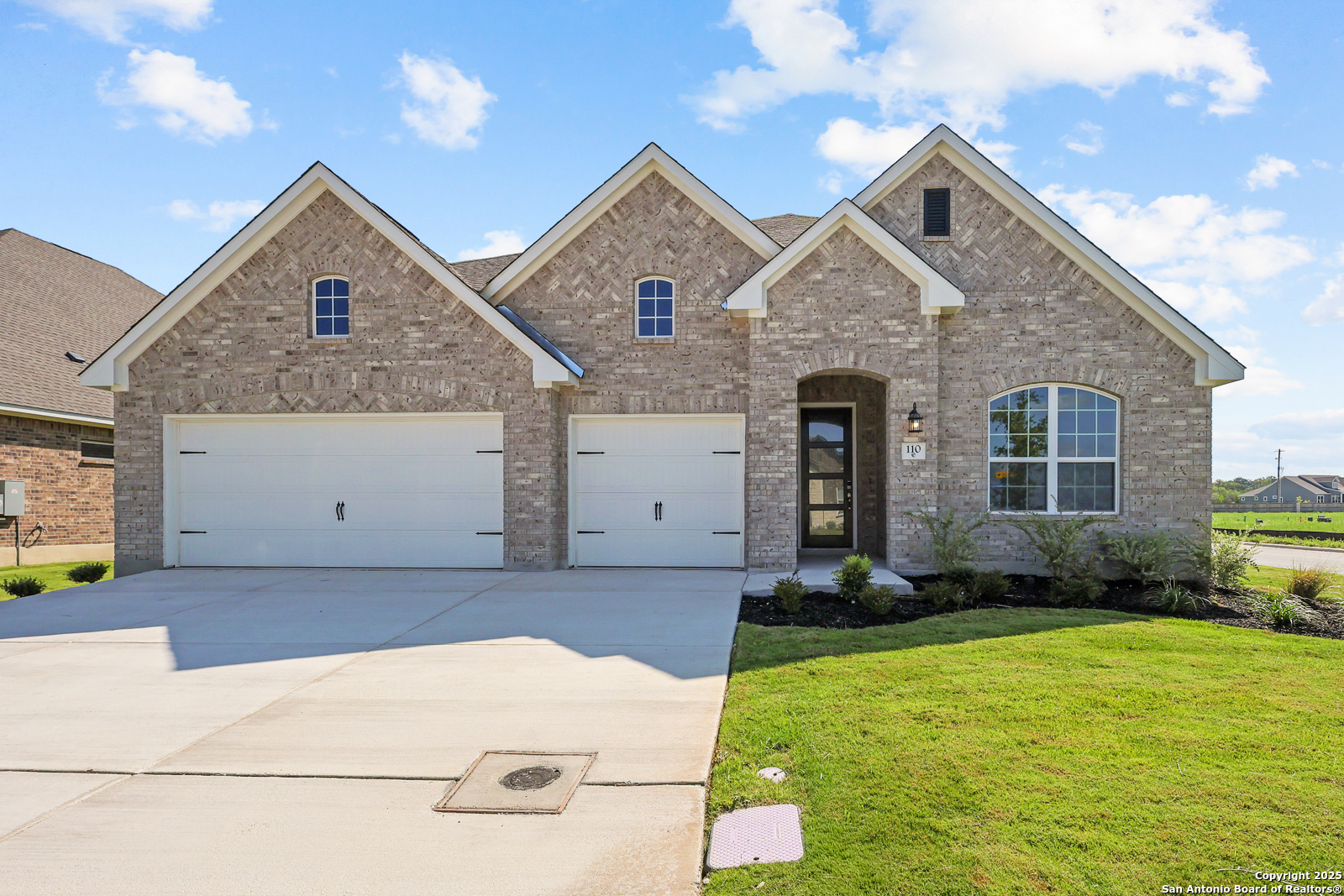 110 Katie Court Castroville TX 78009