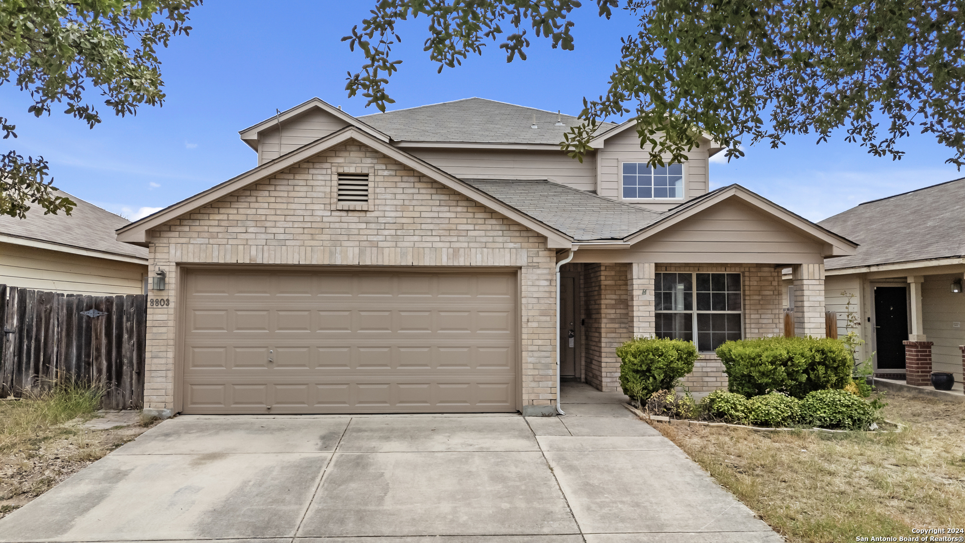 8803 Laguna Rio San Antonio TX 78251