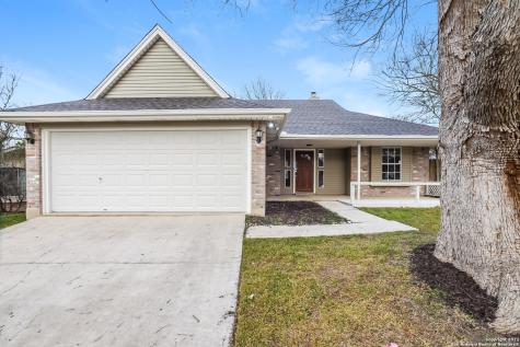 8001 Forest Ash Live Oak TX 78233