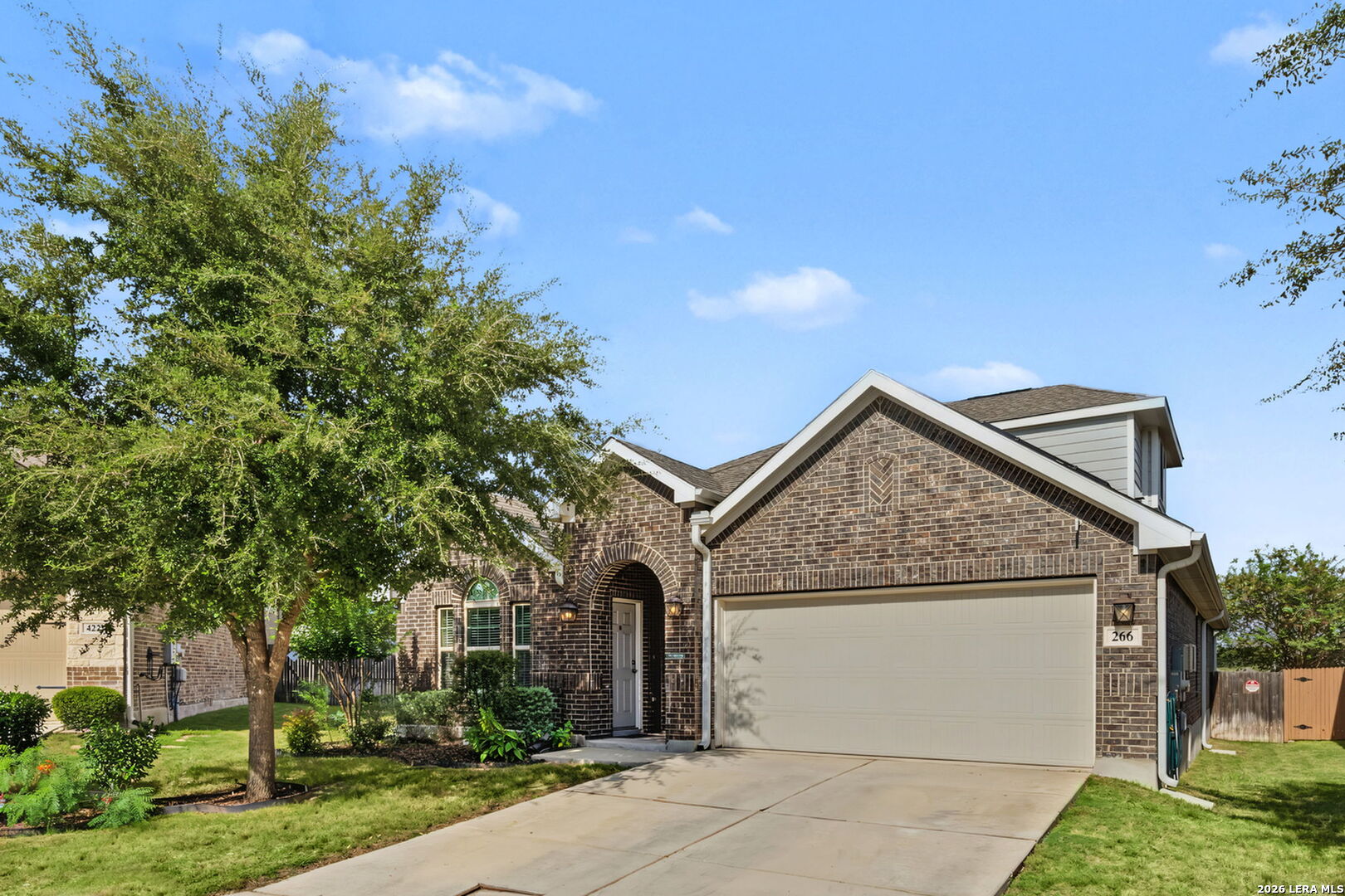 266 Holland Park Schertz TX 78108