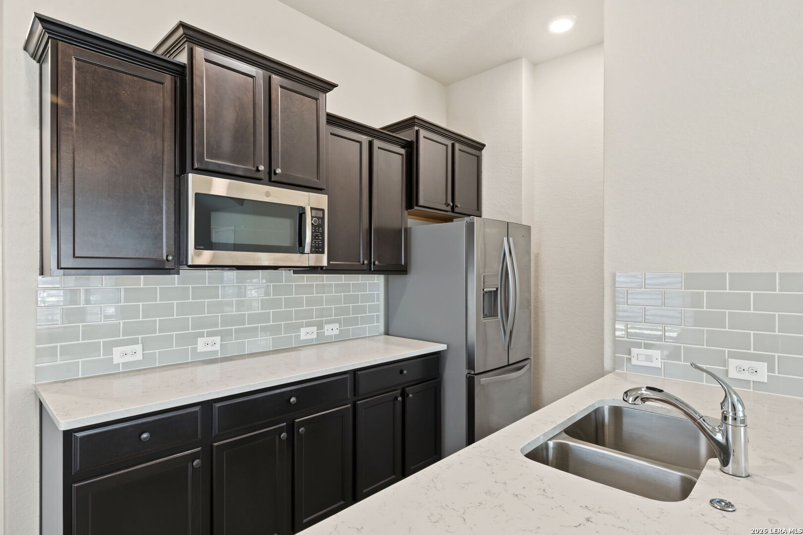 266 Holland Park Schertz TX 78108