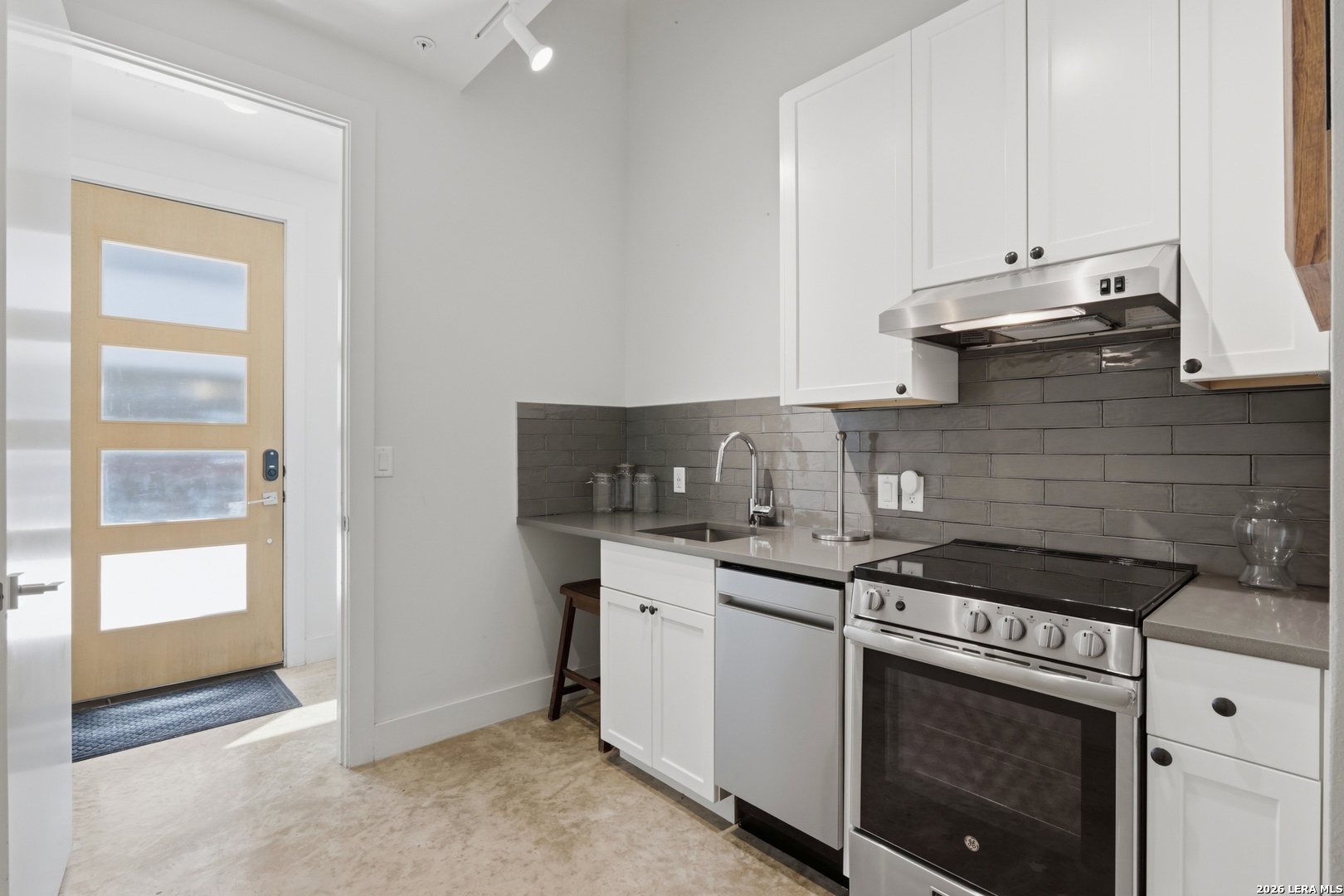 318 W Grayson Street San Antonio TX 78212
