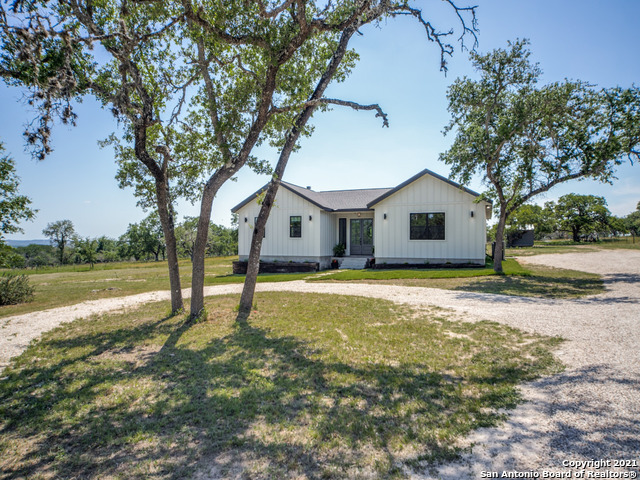 25 Greco Bend Boerne TX 78006