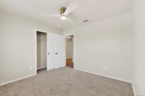 2614 Brighton Park Converse TX 78109