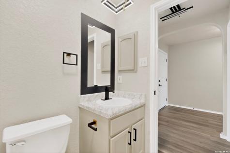 2614 Brighton Park Converse TX 78109