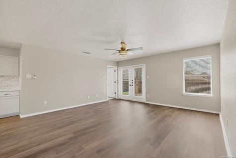 2614 Brighton Park Converse TX 78109