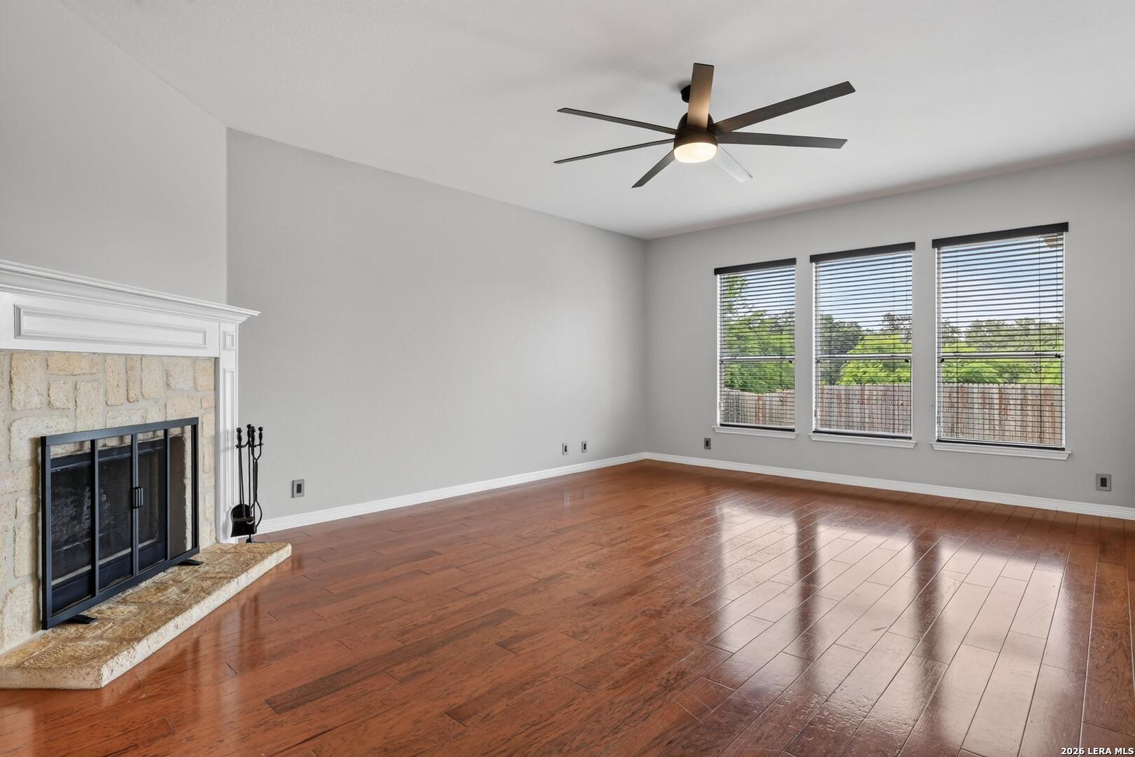 8206 Valley Well San Antonio TX 78249