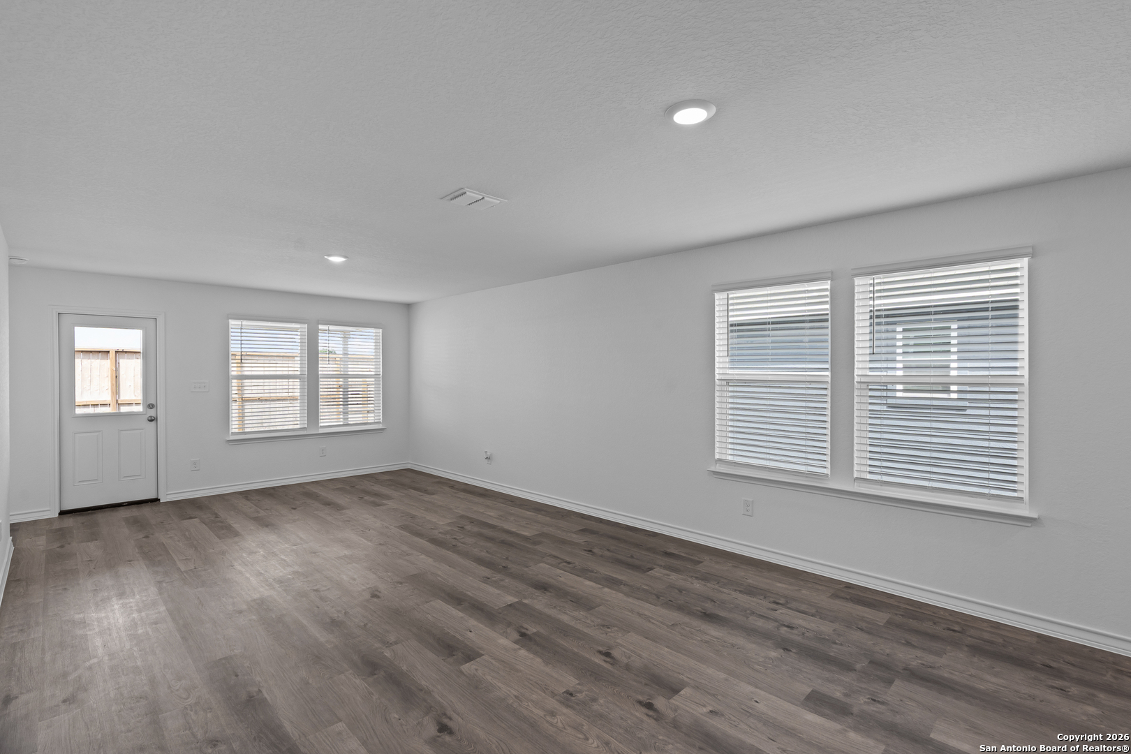 947 Bluegrass Point New Braunfels TX 78130